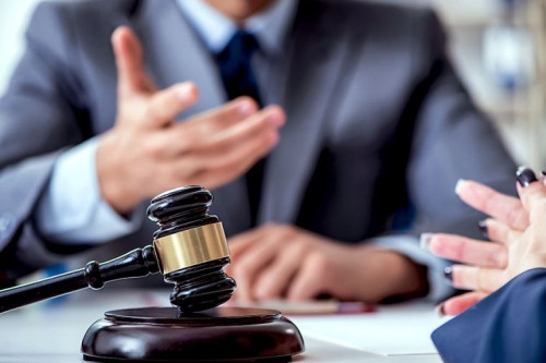 Quien paga la cuenta Acerca del Reconocimiento de los Gastos de Financiación en el Laudo Arbitral