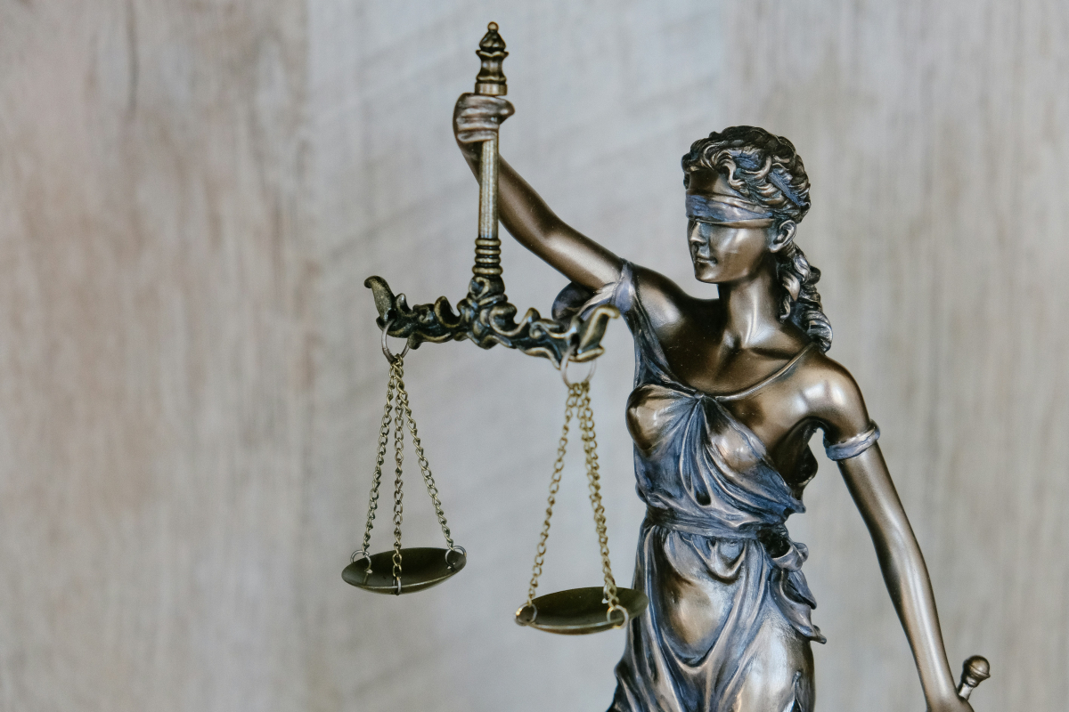 El impacto de la aplicación  de inteligencia artificial  en futuras decisiones judiciales