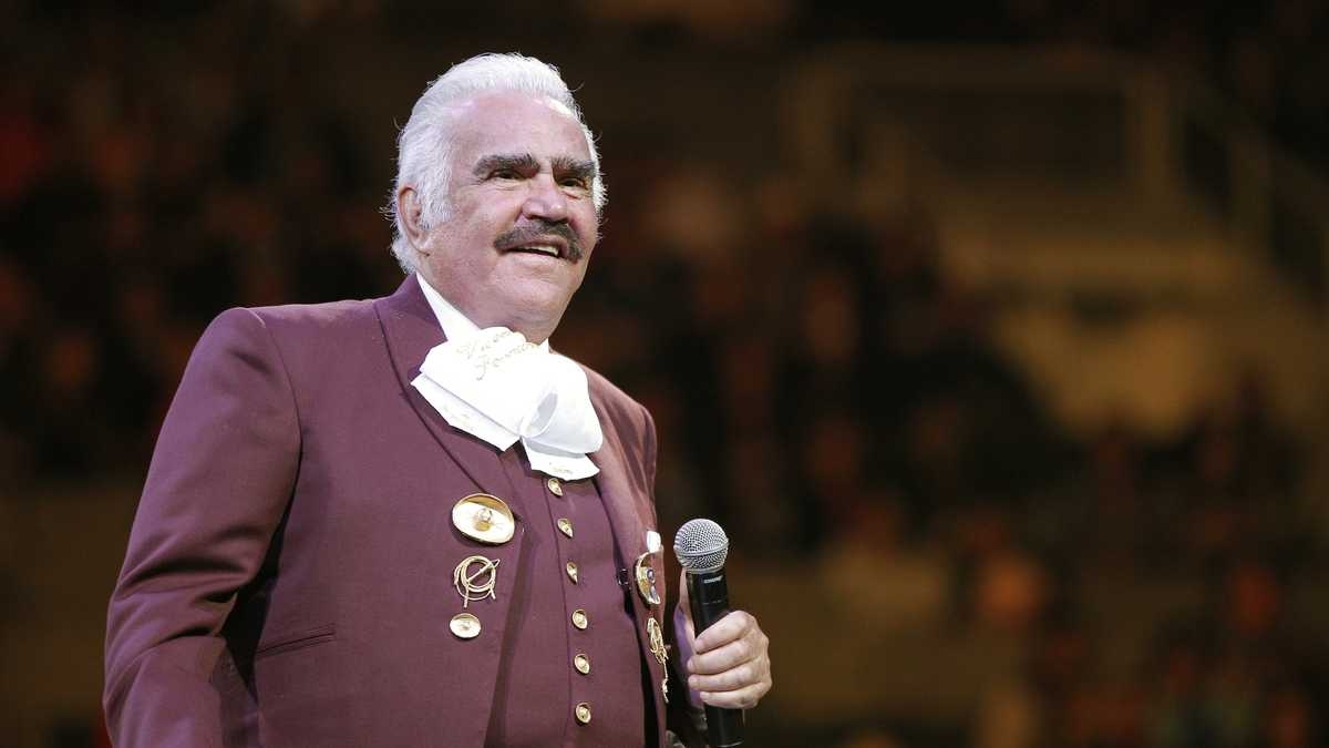 Vicente Fernández: cantante mexicano falleció a los 81 años