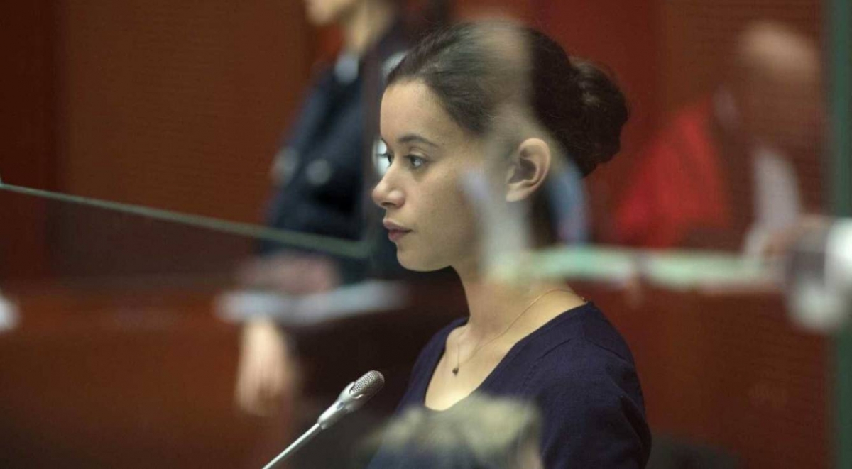 'La chica del brazalete': Un análisis del thriller judicial que acaba de estrenarse